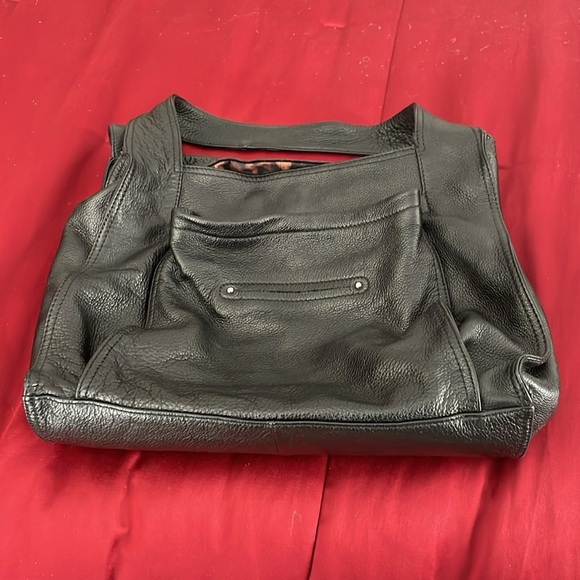 B Makowsky Black Leather Handbag - Picture 5 of 10